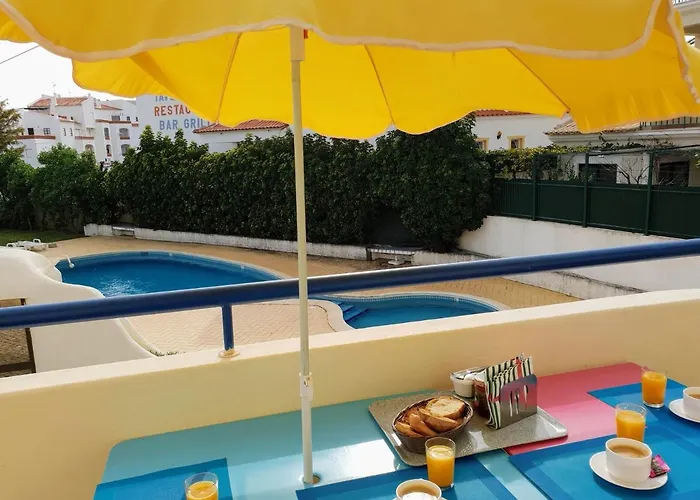 Appart Bleu Azur A Olhos D\'Agua 5Mn De La Plage.